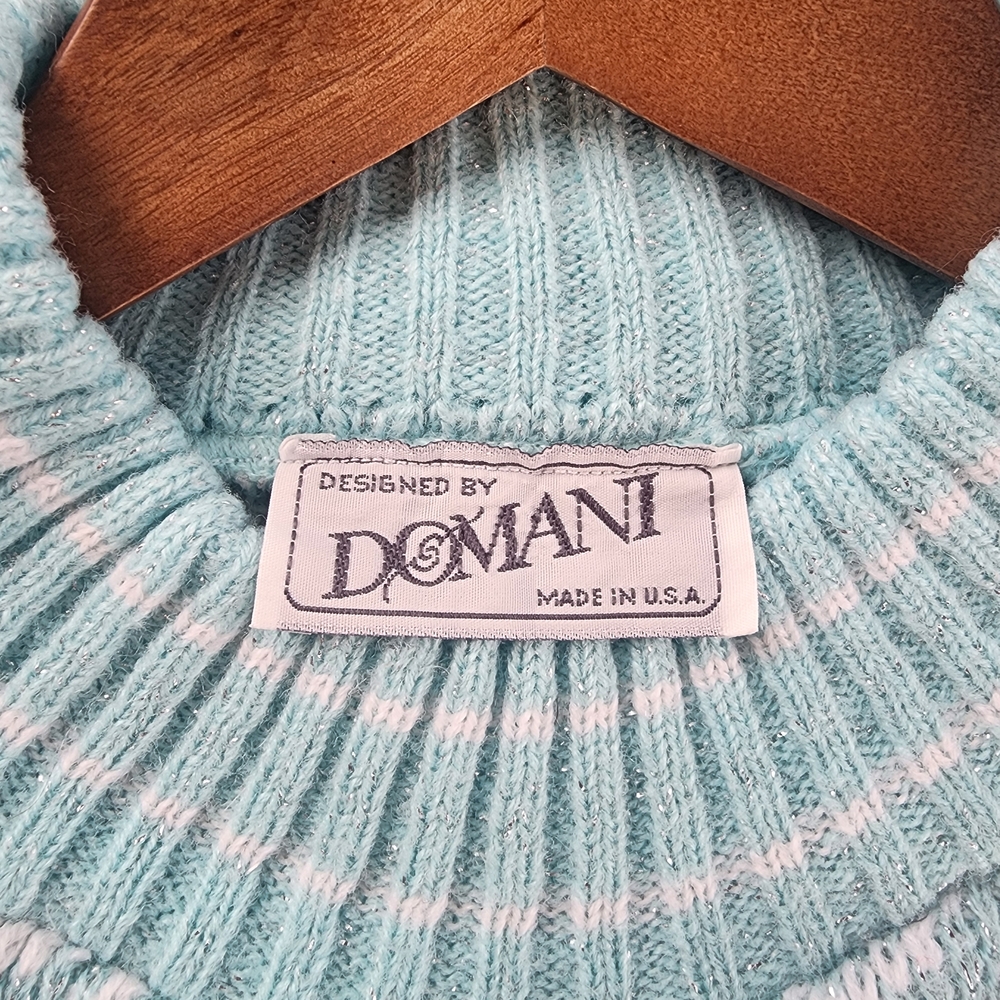 Vintage Domani Blue And White Sparkly Sweater - Picture 5 of 5